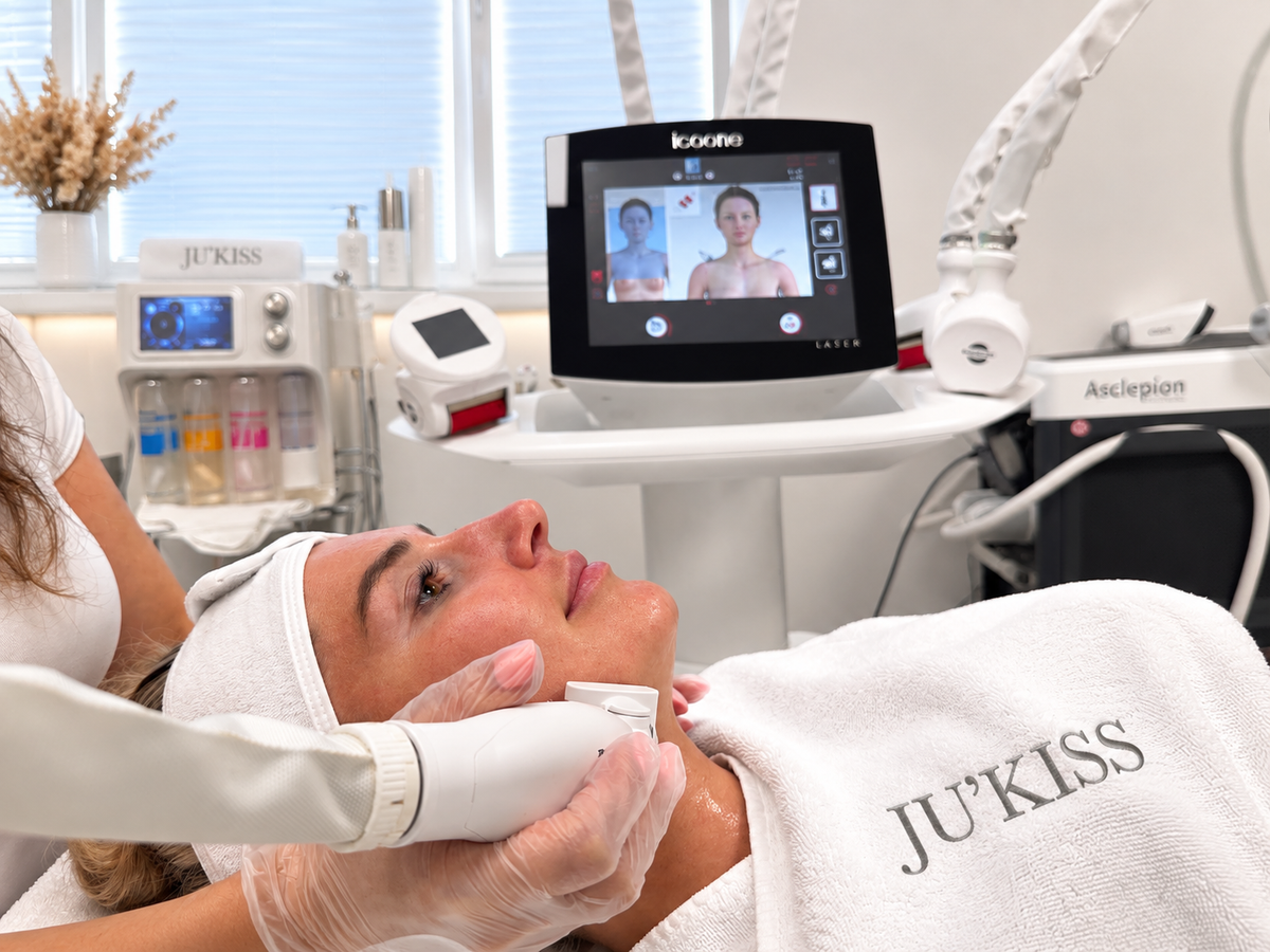 icoone® Lasergerät im JU’KISS Beautystudio